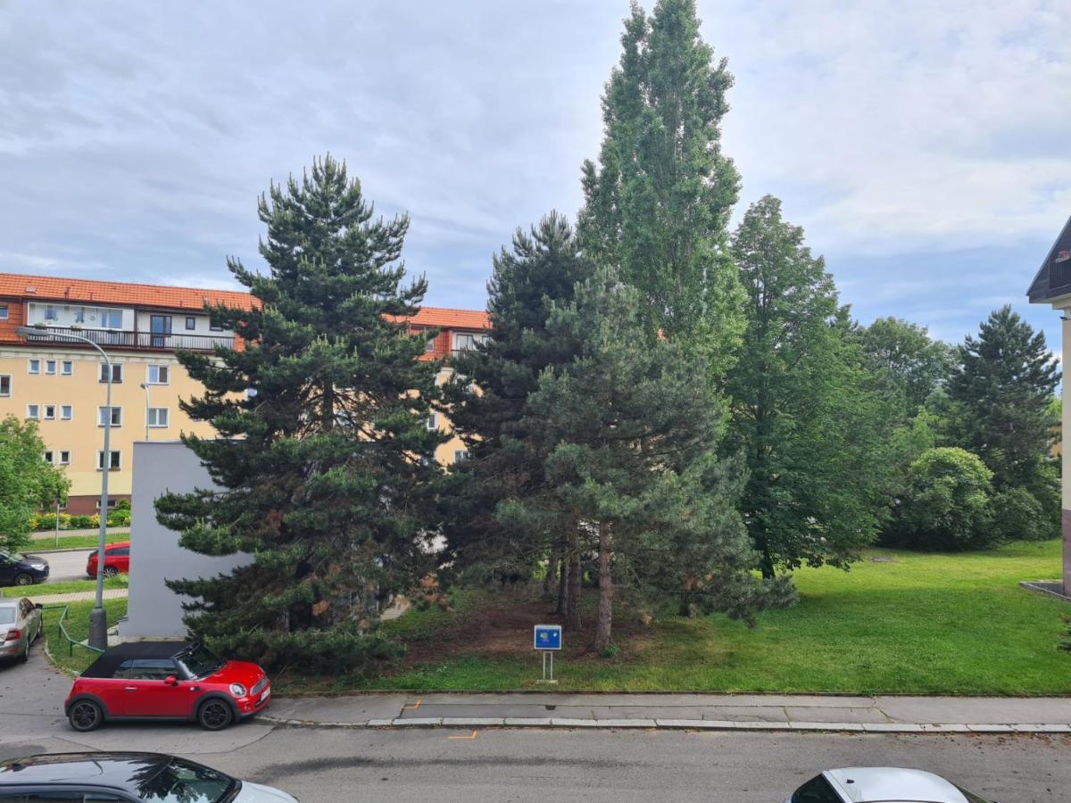 Airport Rooms Prag Exterior foto